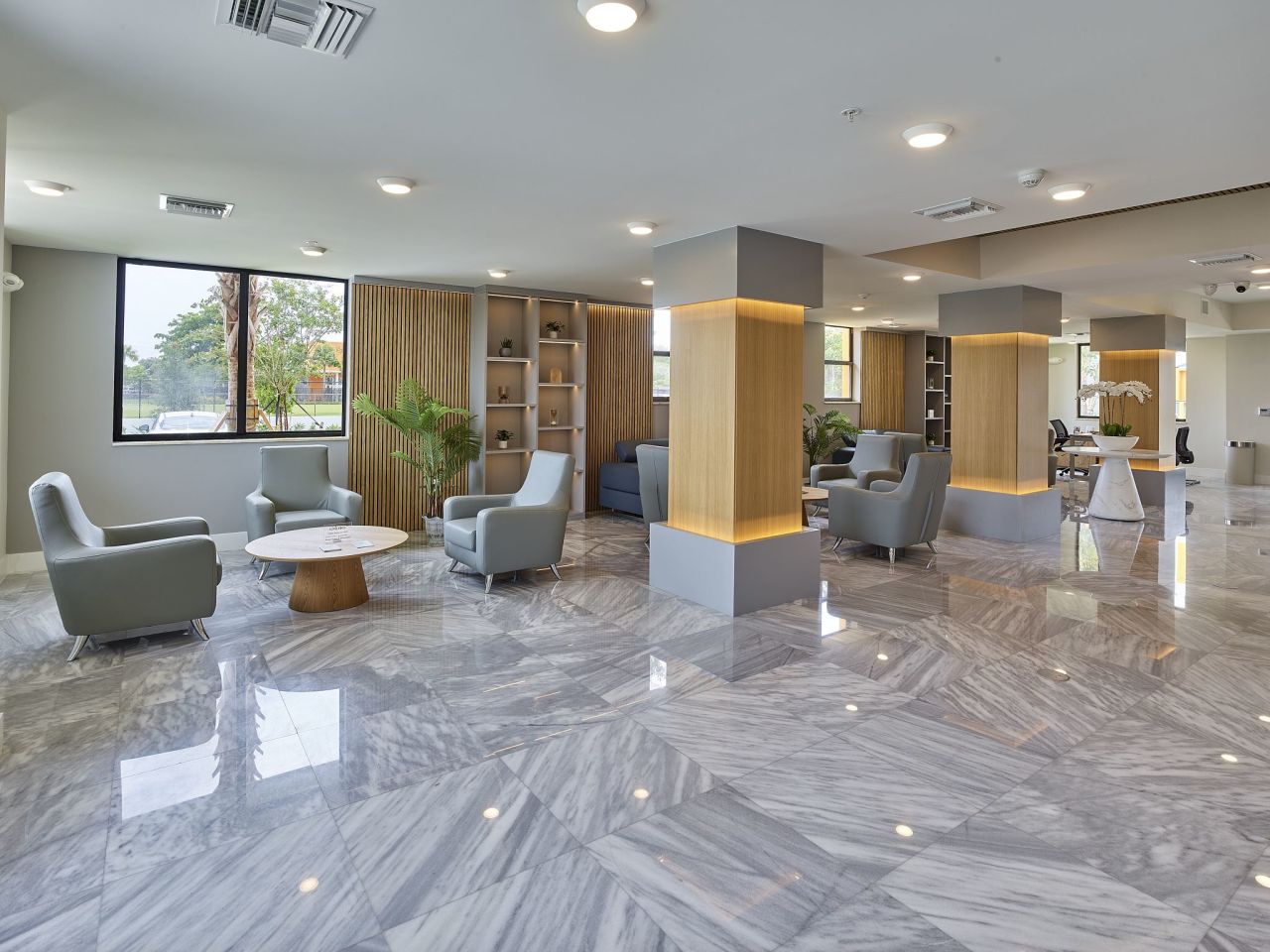 Gateway Luxury Apartments Image 31