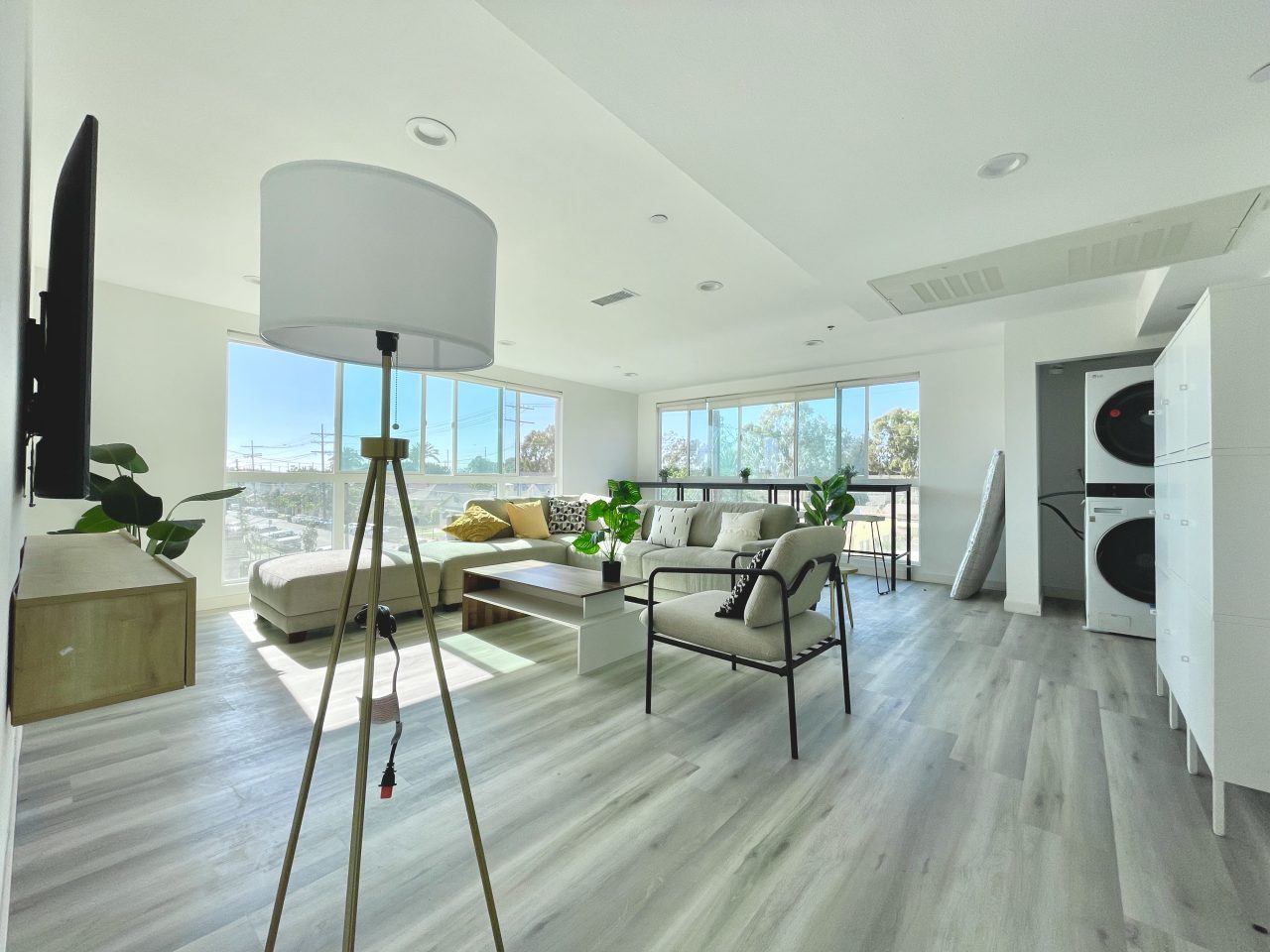 1476 W 35th St - Co-Living Image 6