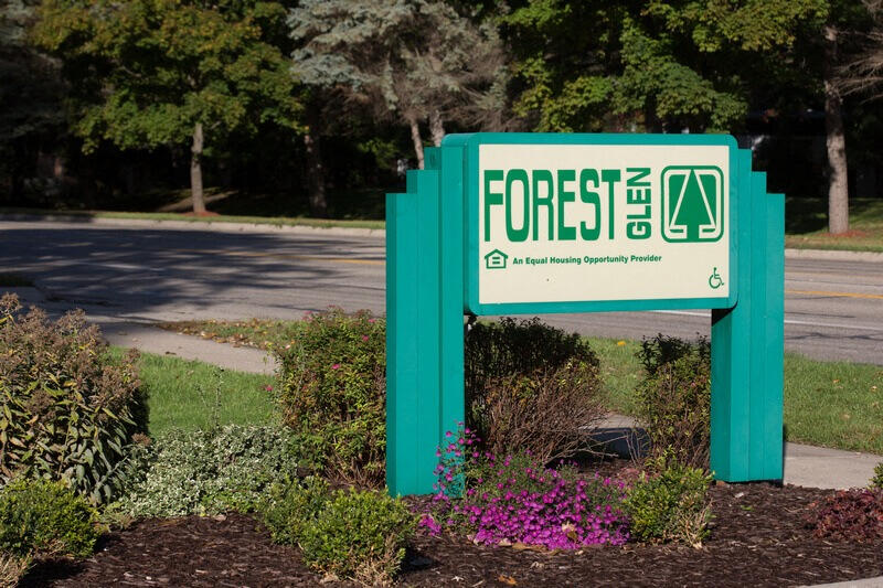 Forest Glen Image 13