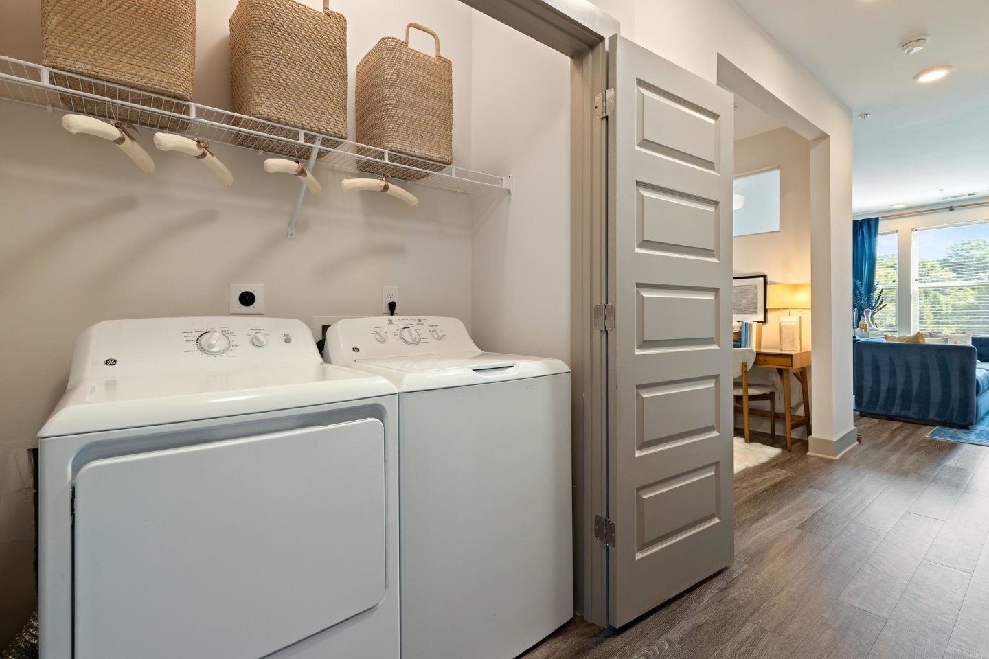 The Dartmouth North Hills Apartments Image 22