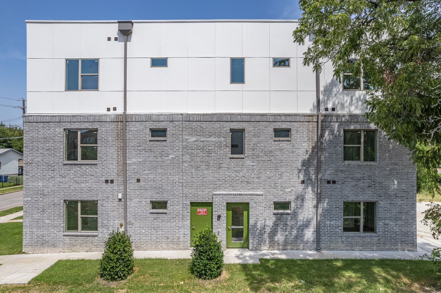 The Flats at Medical District Image 16