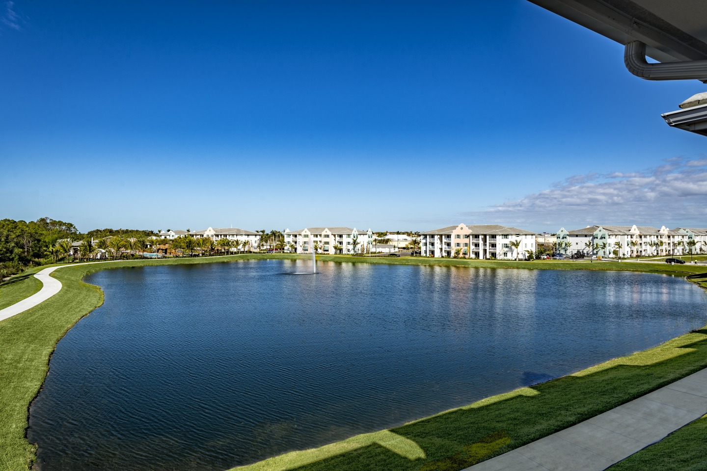 The Lotus at Village Walk Image 35