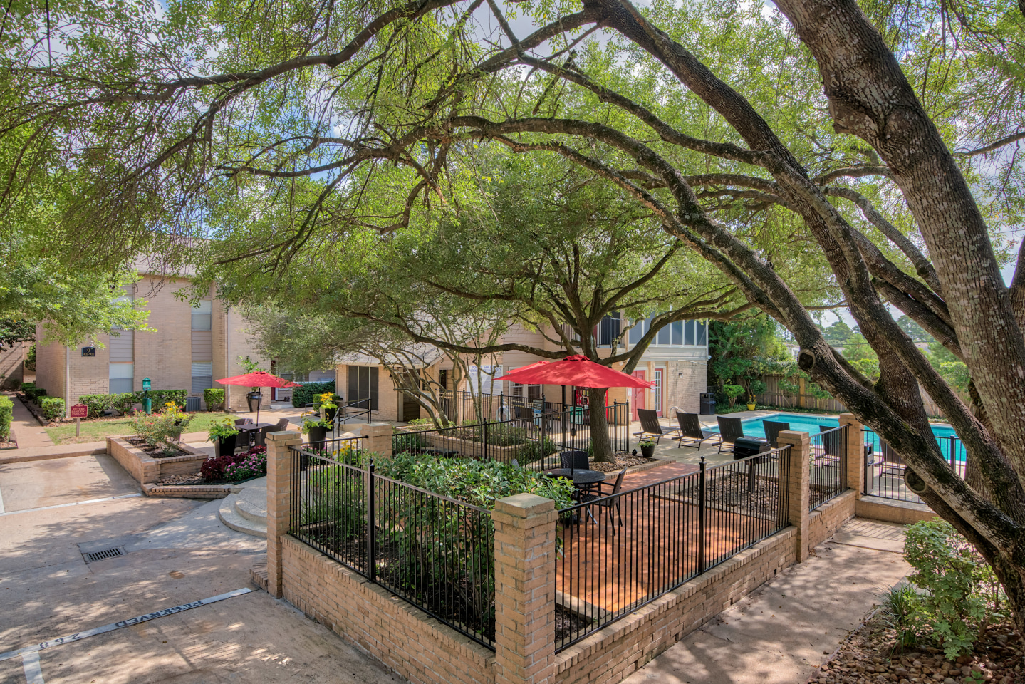 Century Park Image 25