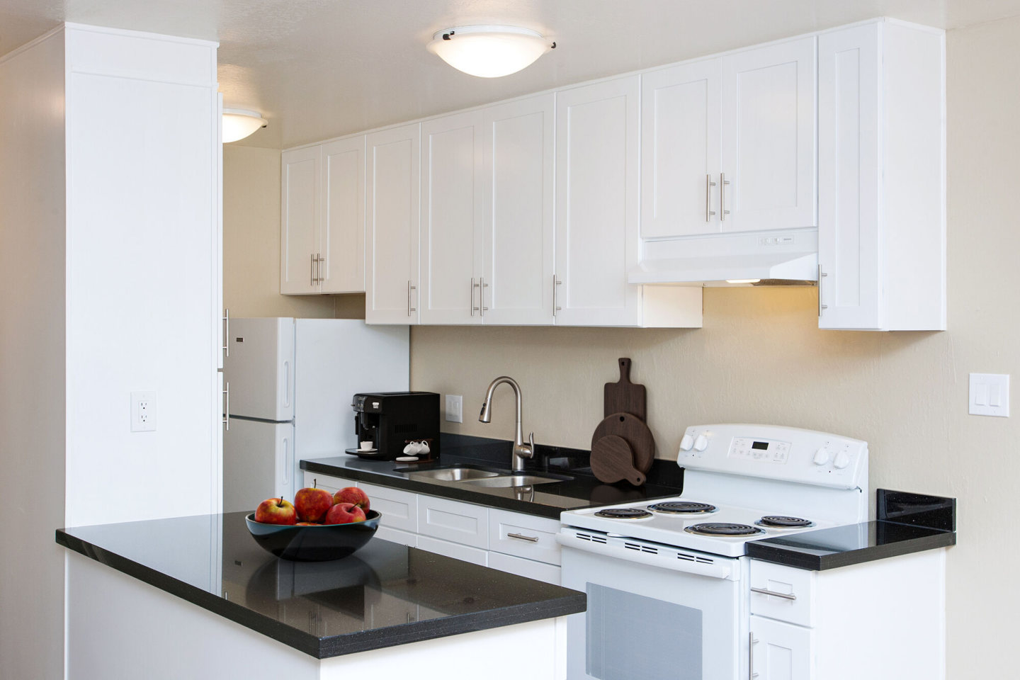 Montoya Garden Apartments Image 8
