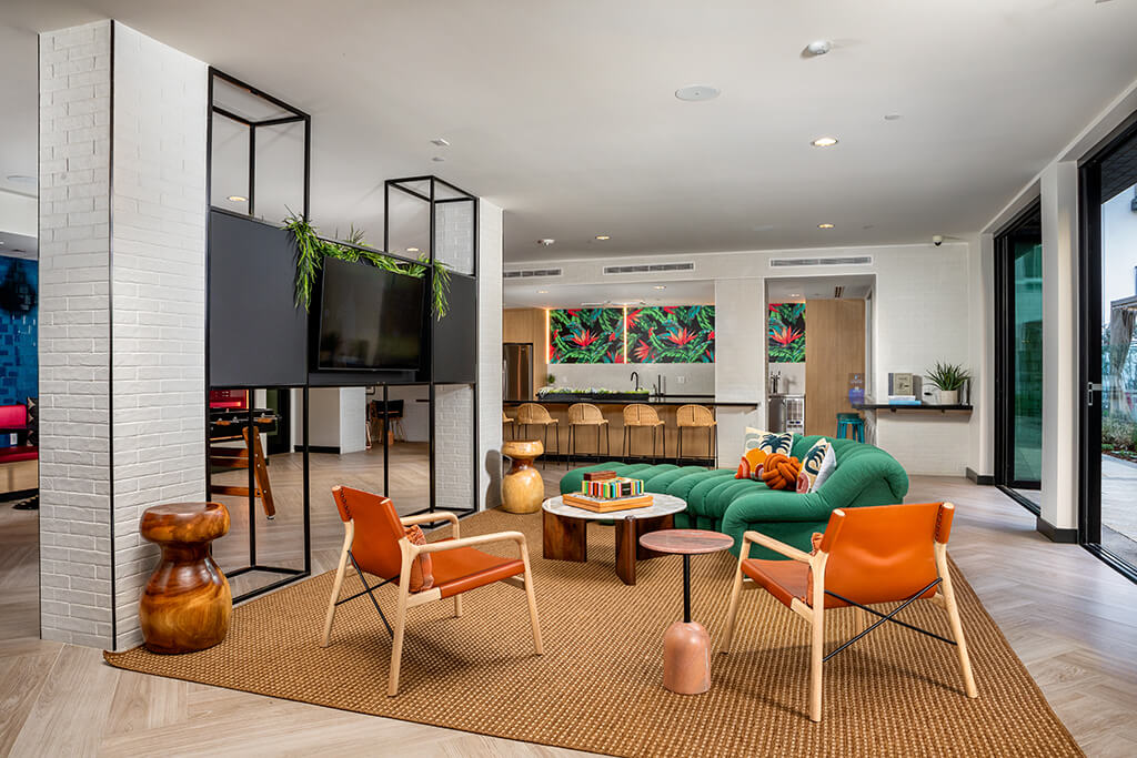 Chroma Apartment Homes Image 36