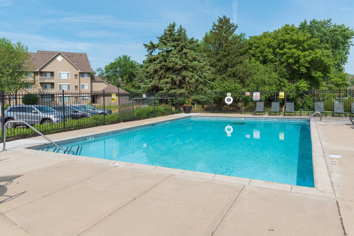 Greystone Heights Image 41