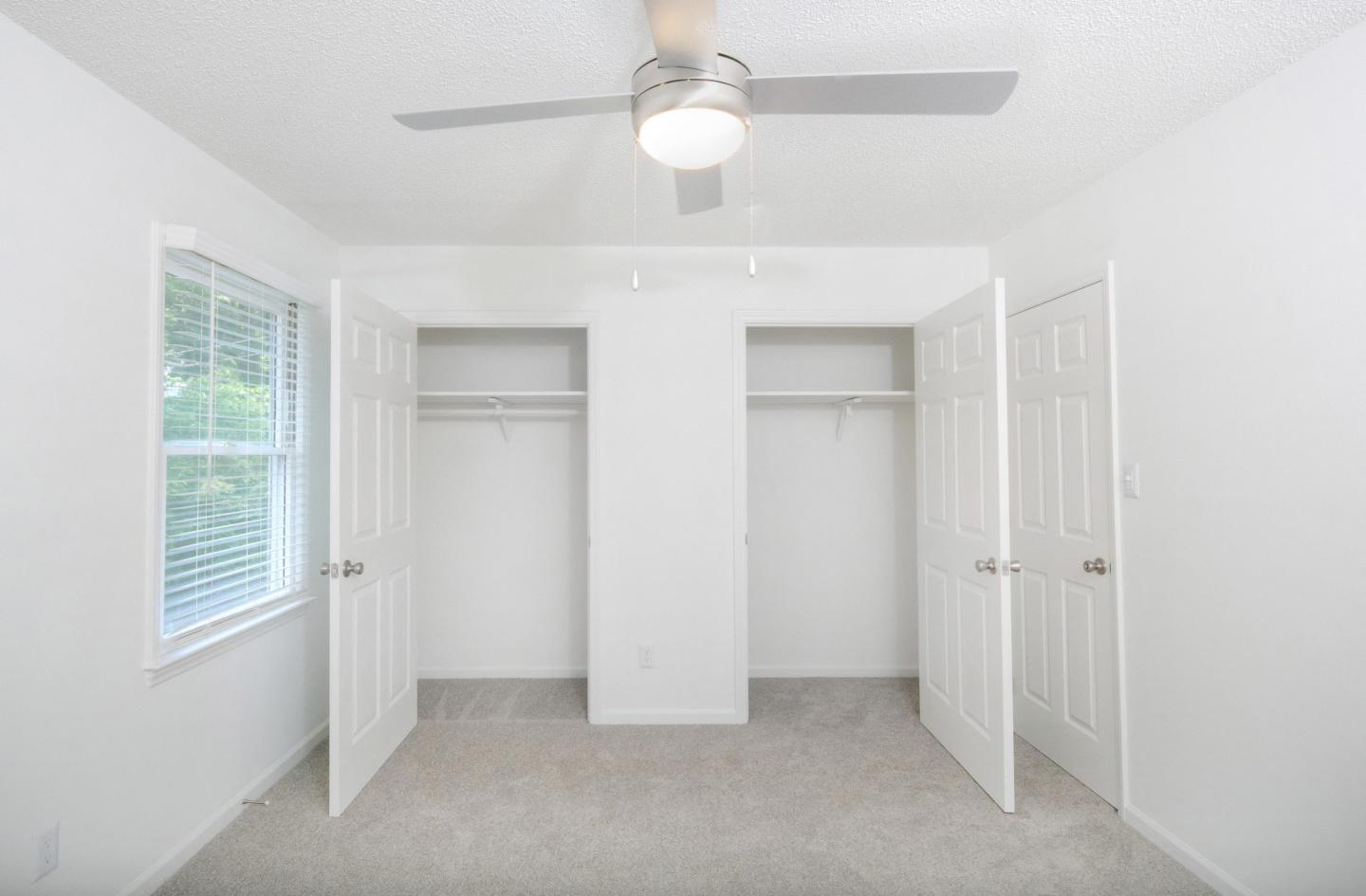 Belmont Heights Apartments & Townhomes Image 11