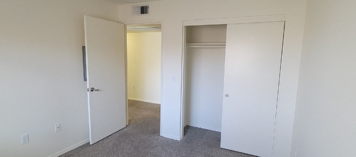 Larkspur Village Apartments Image 30