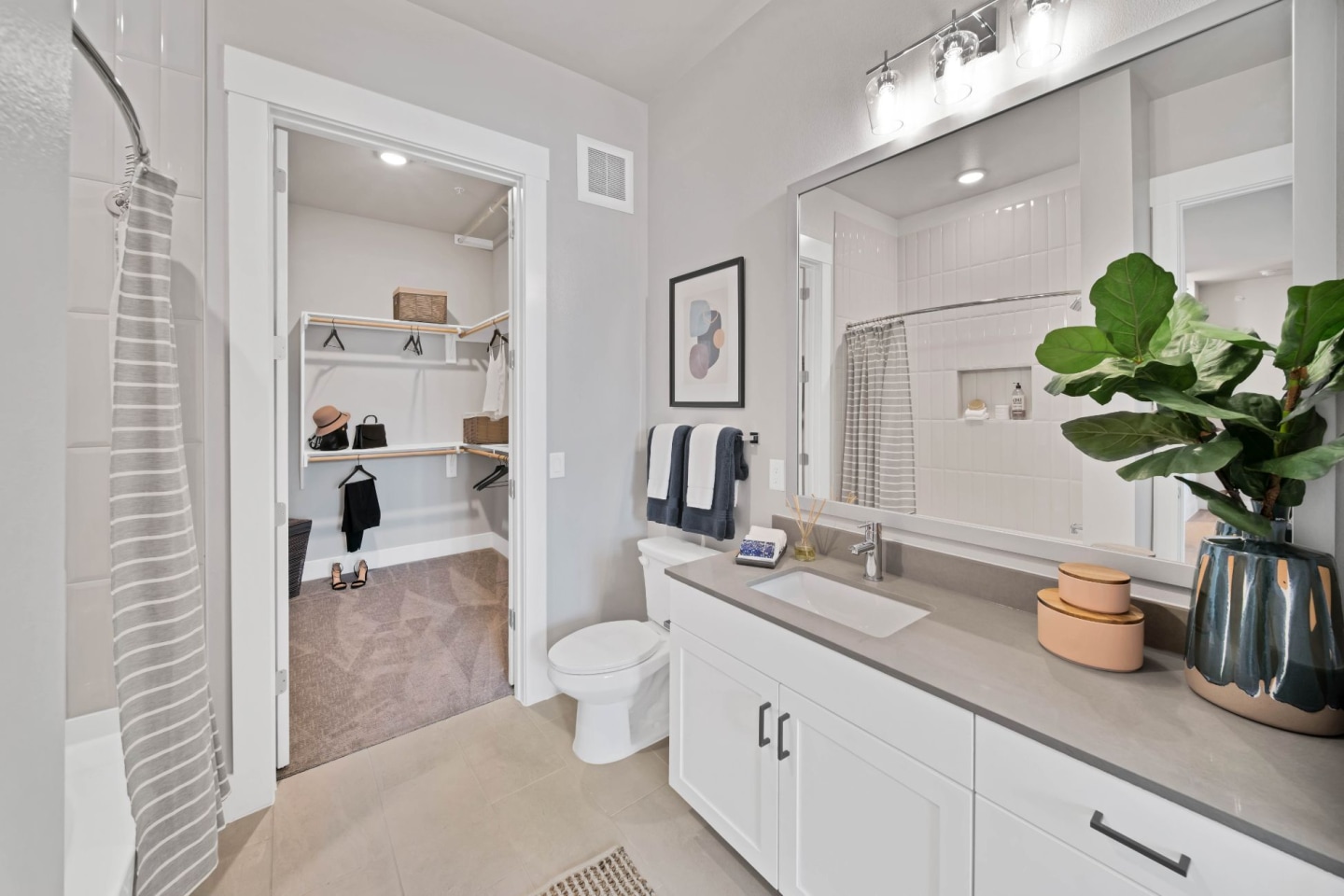 Taylor Heights Image 39