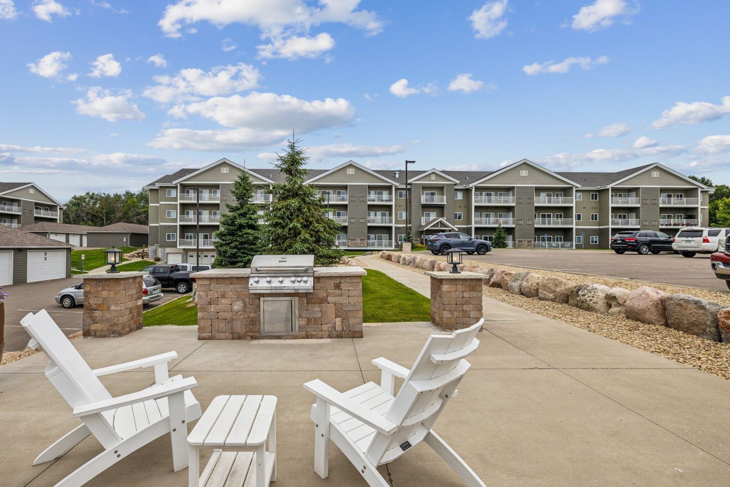 Lake Ridge Luxury Apartments Image 11