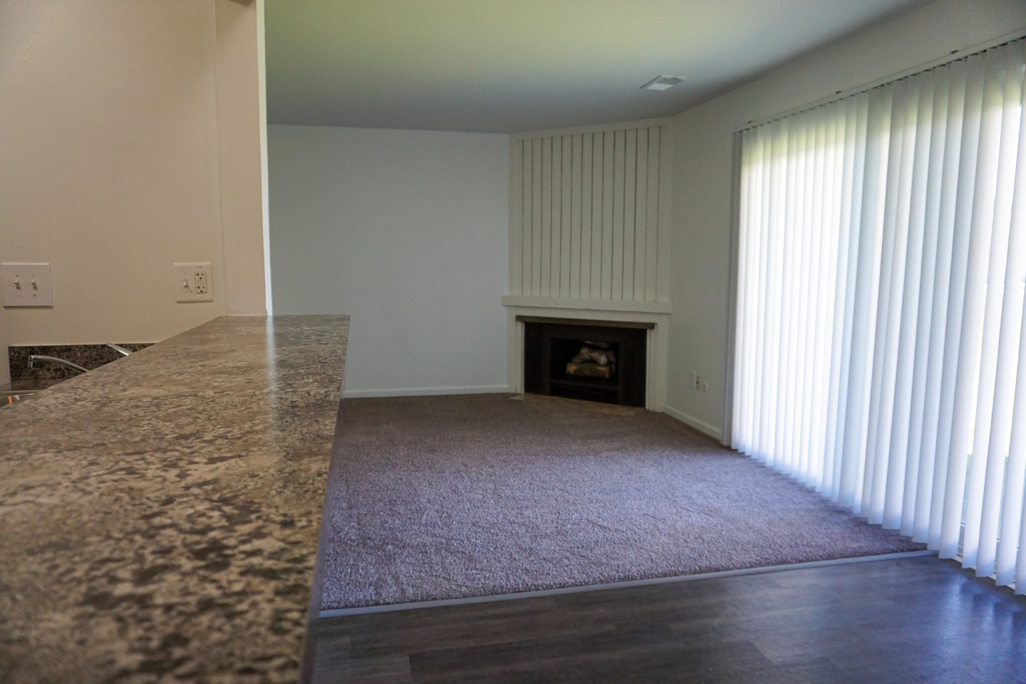 Woodcrest Apartments Image 11
