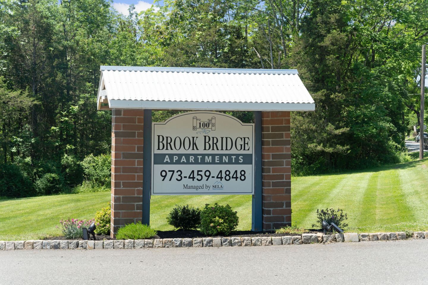 Brook Bridge Apartments Image 5