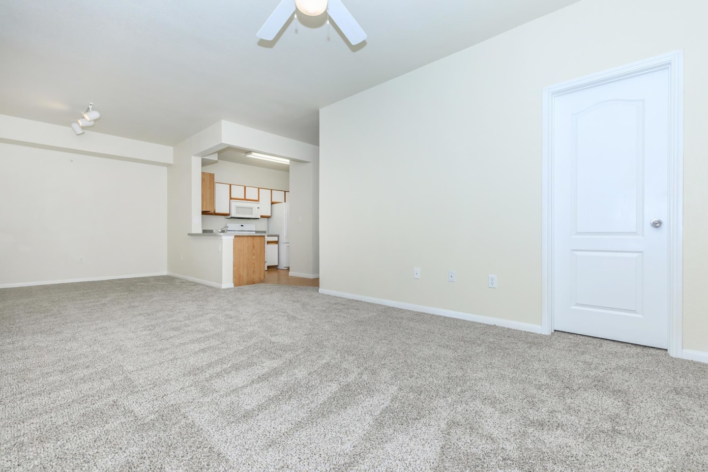 Affordable Housing - Cypress Creek on Jason Avenue Image 37
