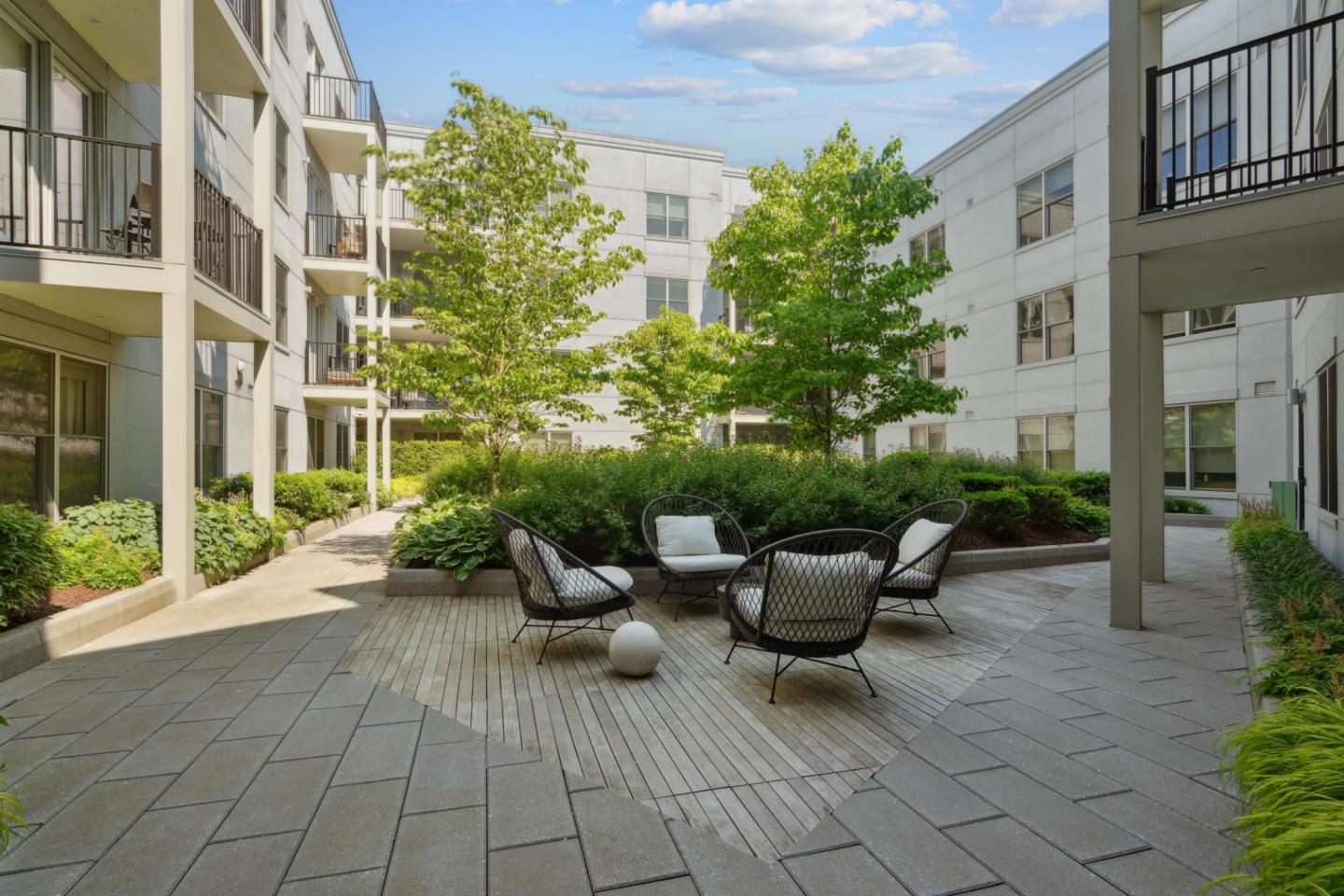 Two South Willow Image 31