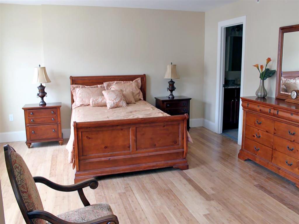 Prospect Hills Image 26