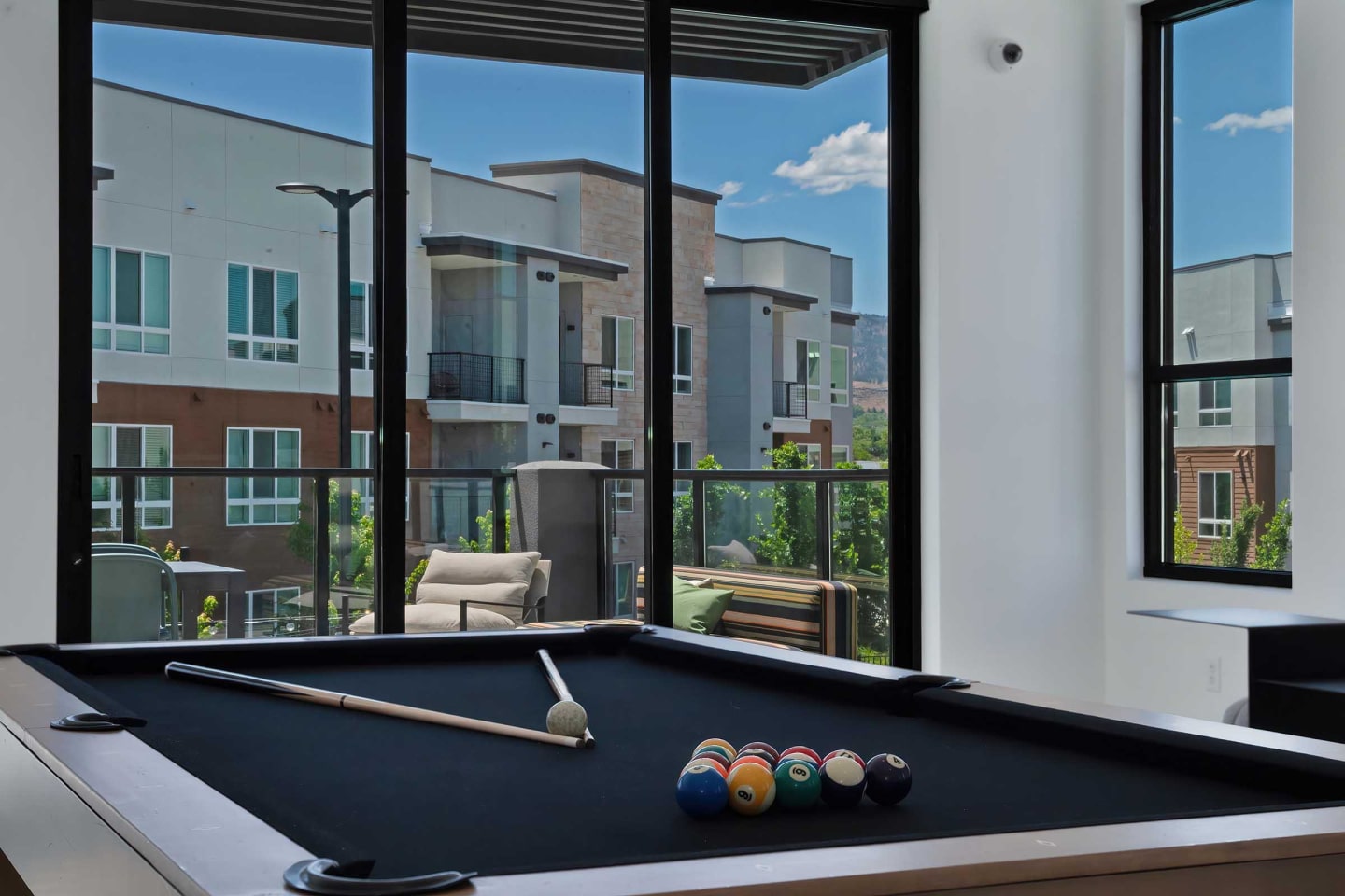 Halcyon Apartments Image 142