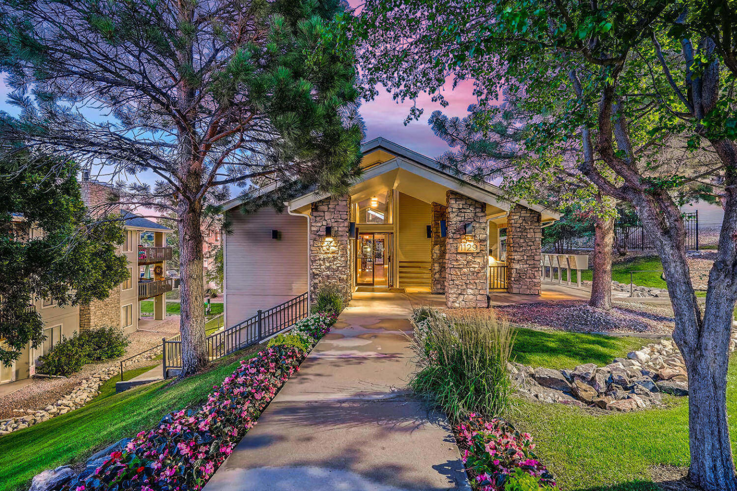 Vistas at Plum Creek Image 30