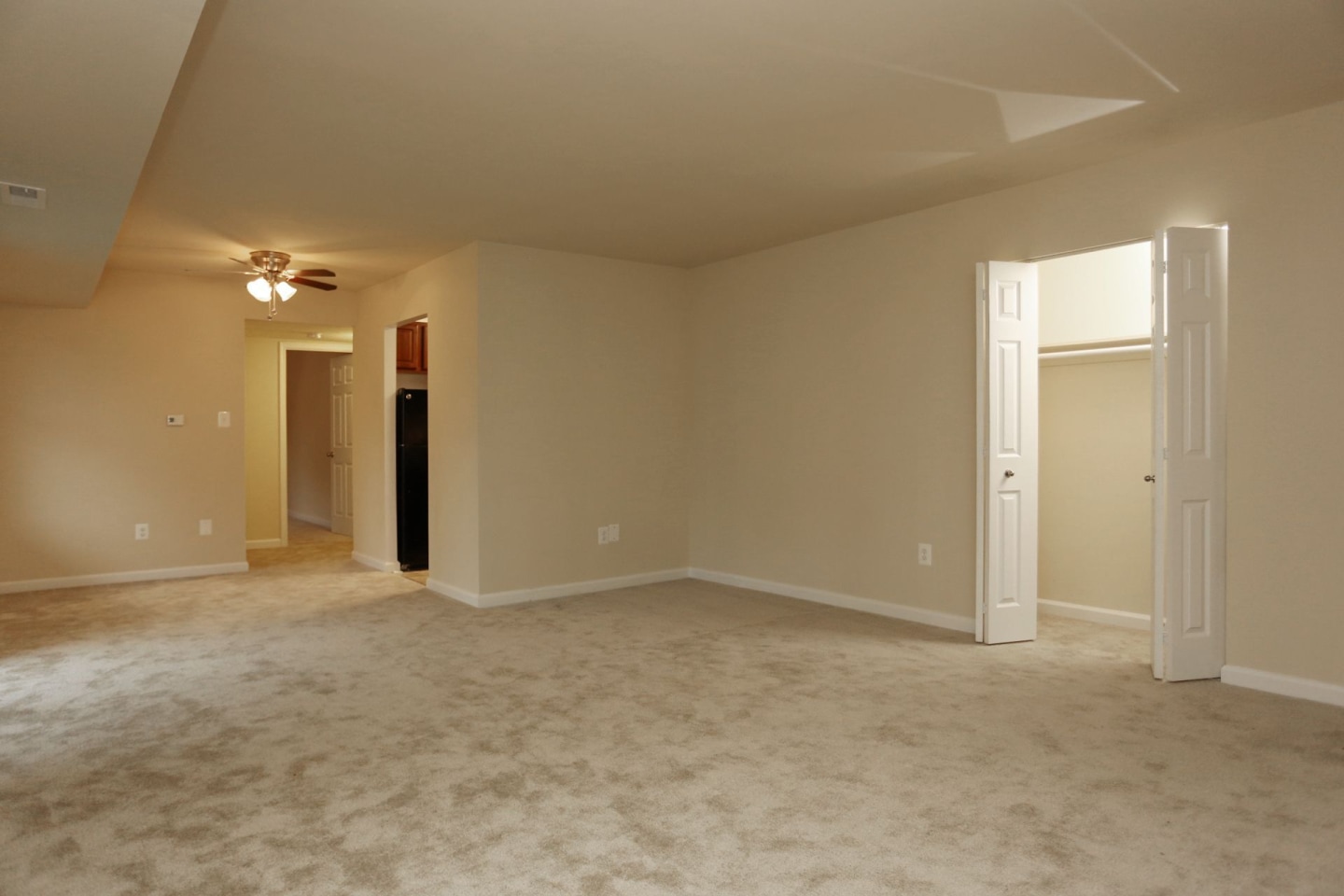 Fox Rest Image 12