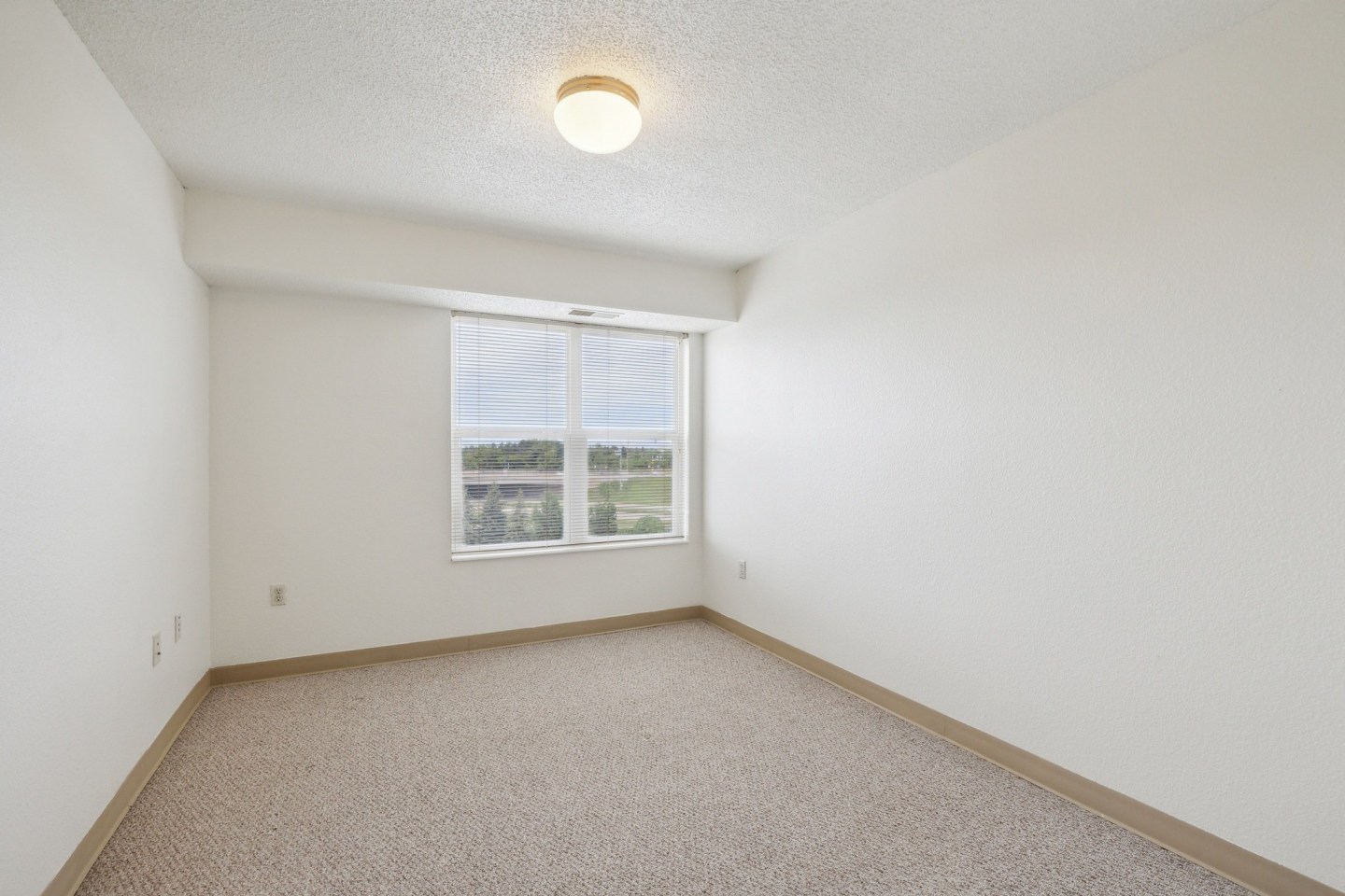 Lakewood Apartments Image 19
