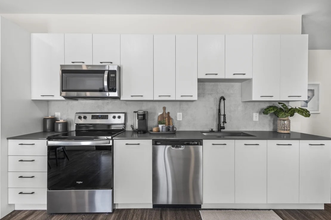 Azalea Luxury Apartments Image 19