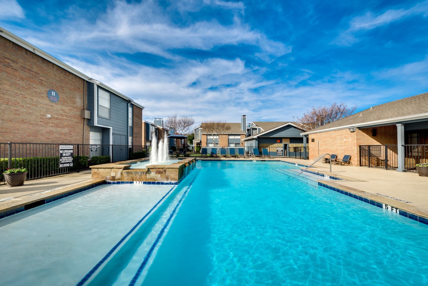 Alena Apartments Image 7
