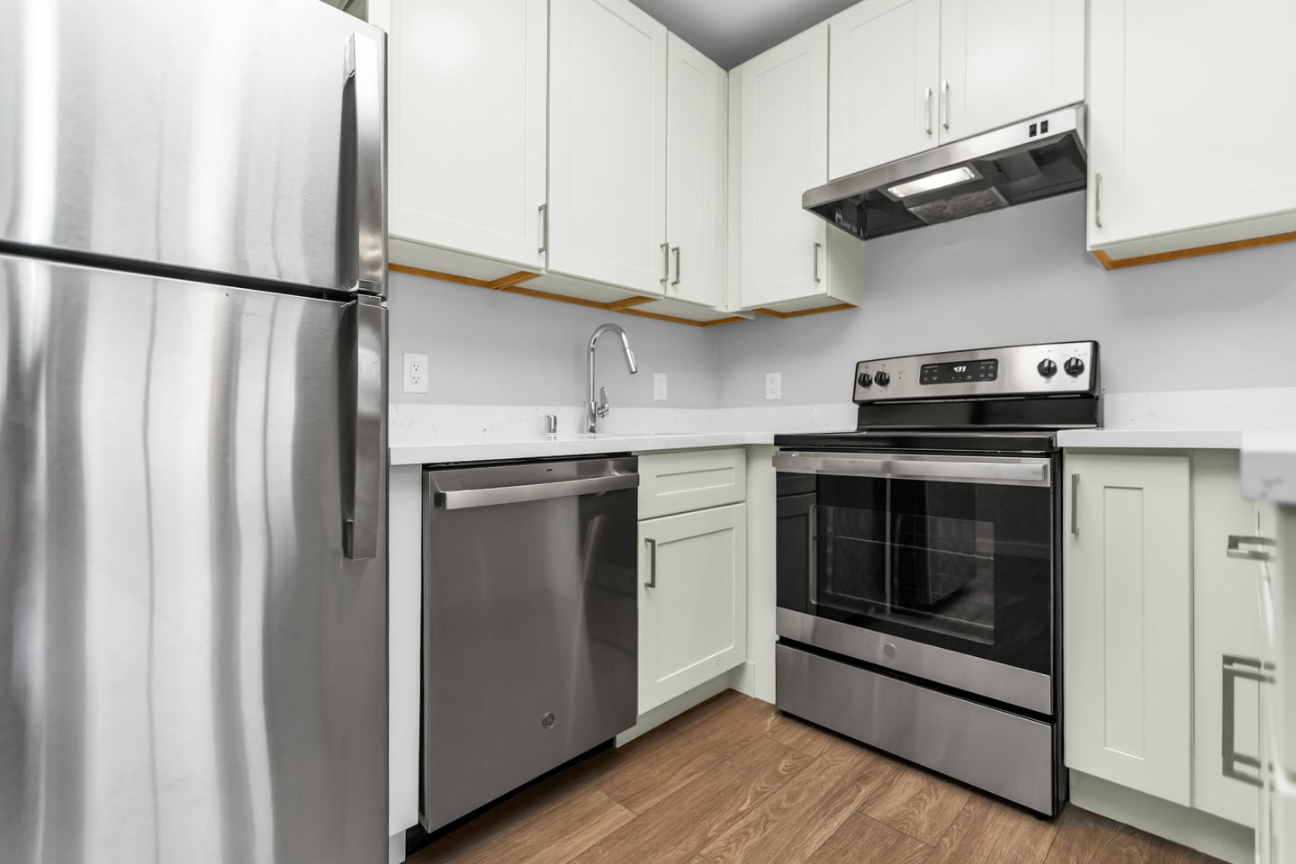 455 Hyde Image 14