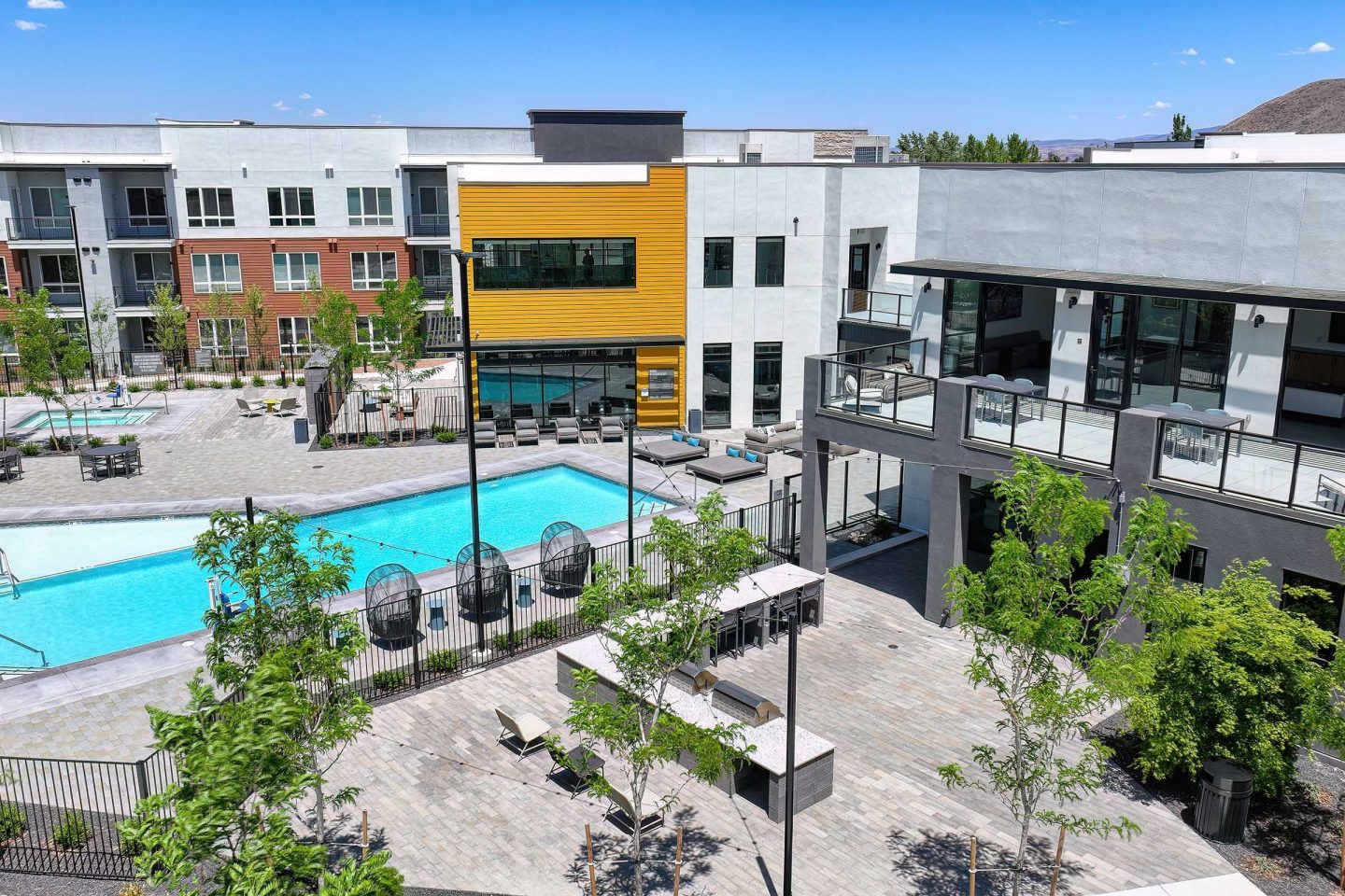 Halcyon Apartments Image 44