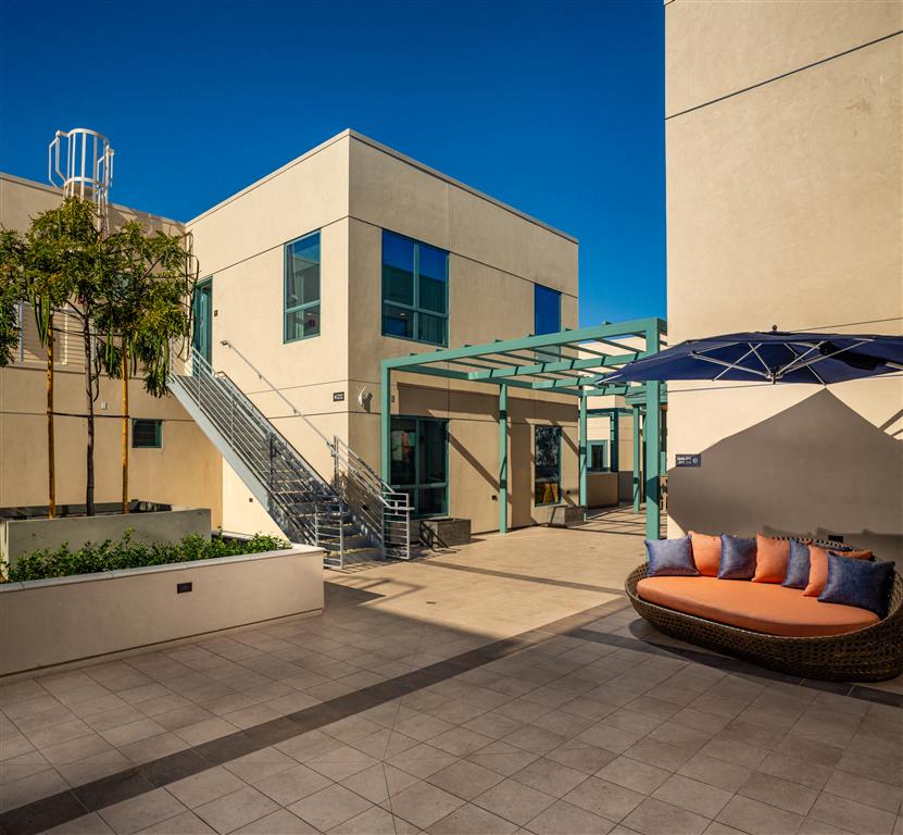 2300 Wilshire Image 38
