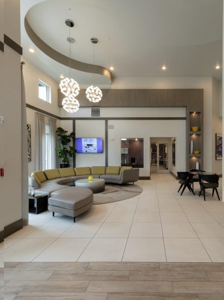 The Addison at Universal Boulevard Image 7