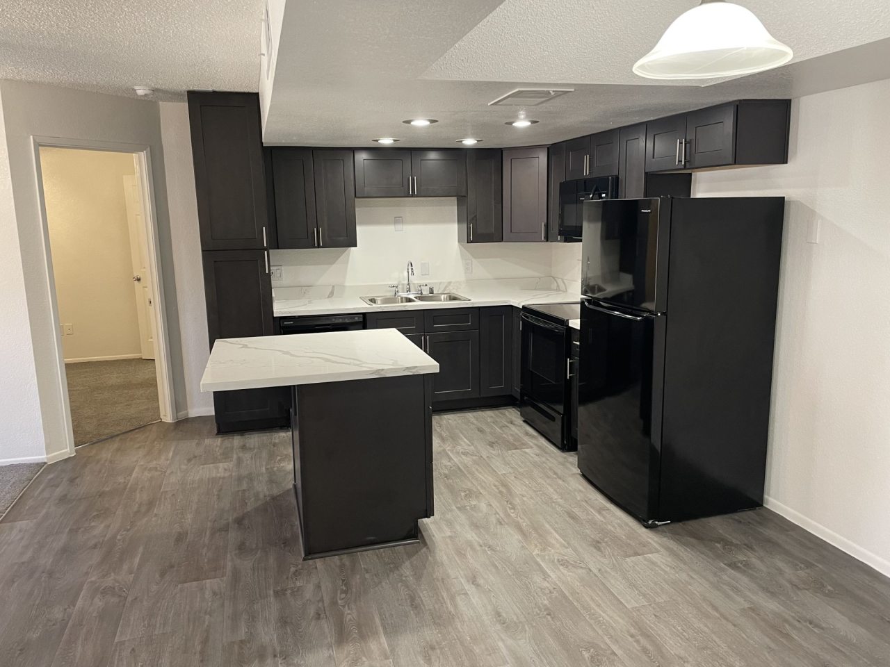 Desert Lakes Apartments Image 8