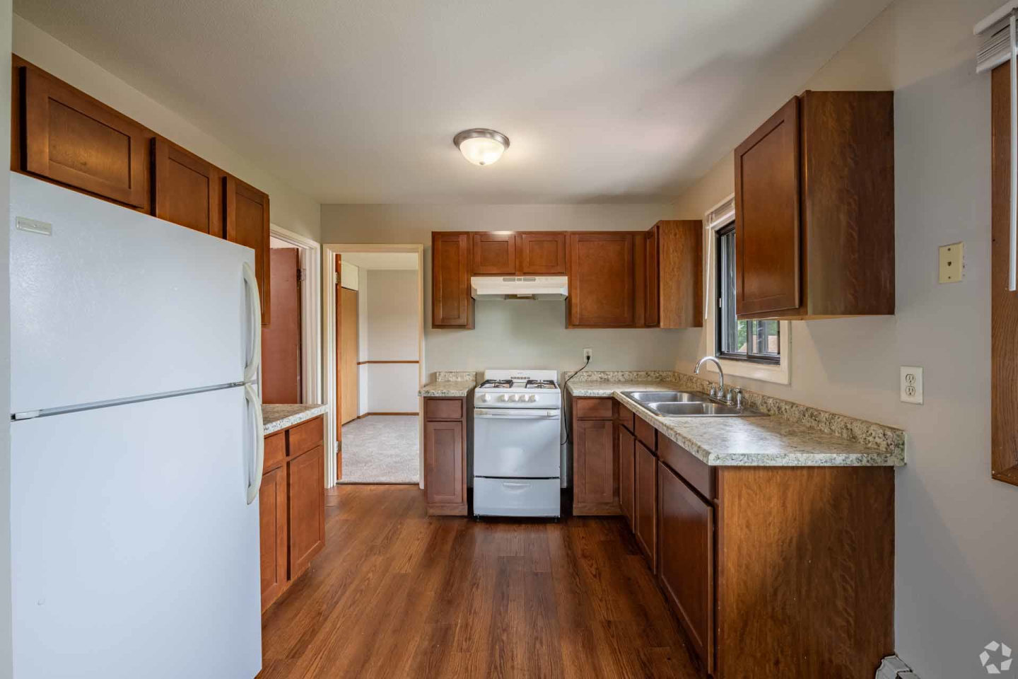 Minnehaha Apartments Image 1