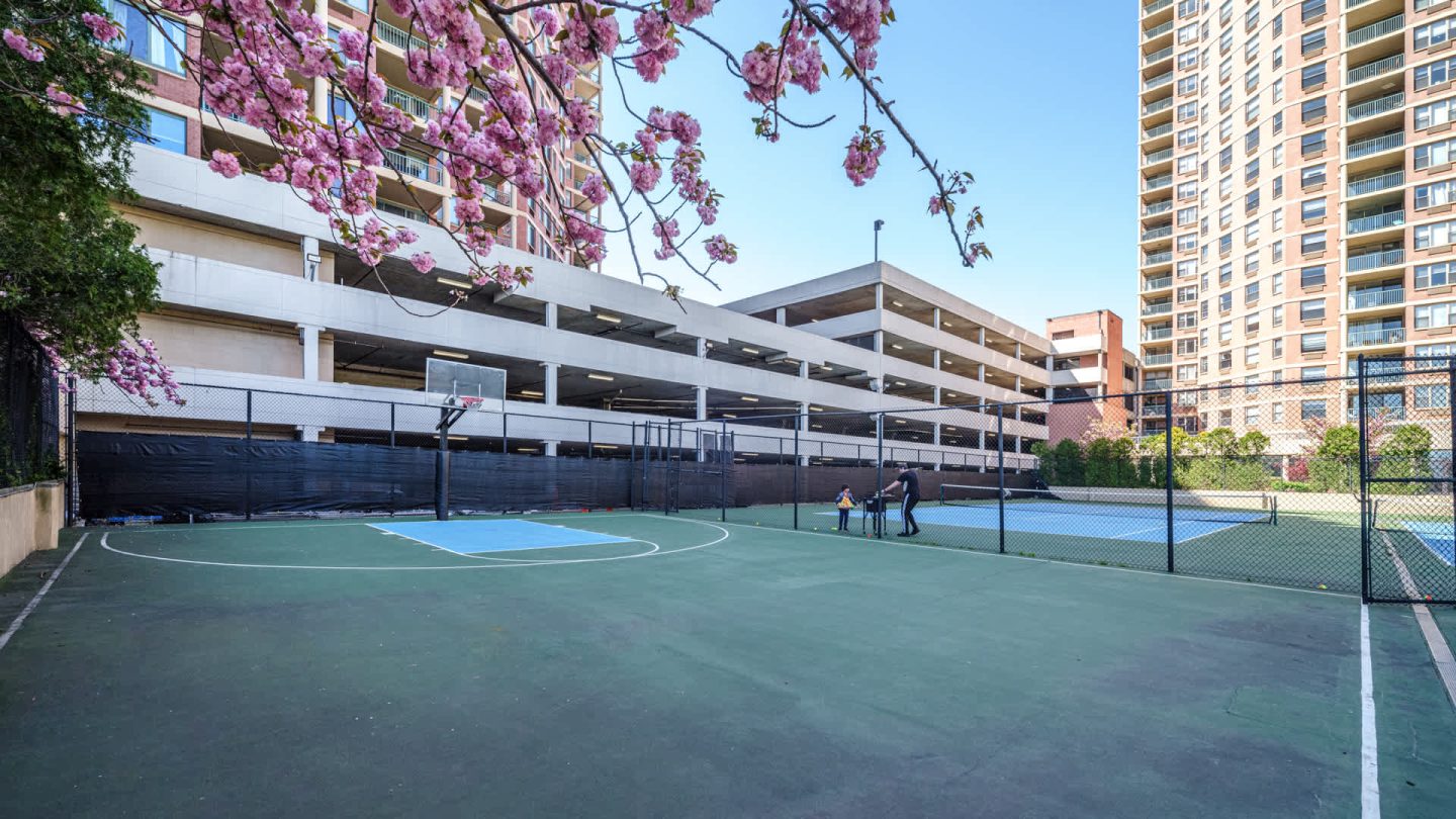 Portside Towers Image 30