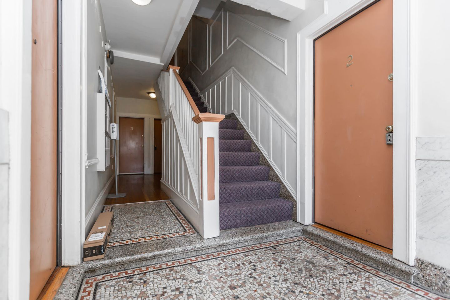 1060 PINE Apartments Image 18