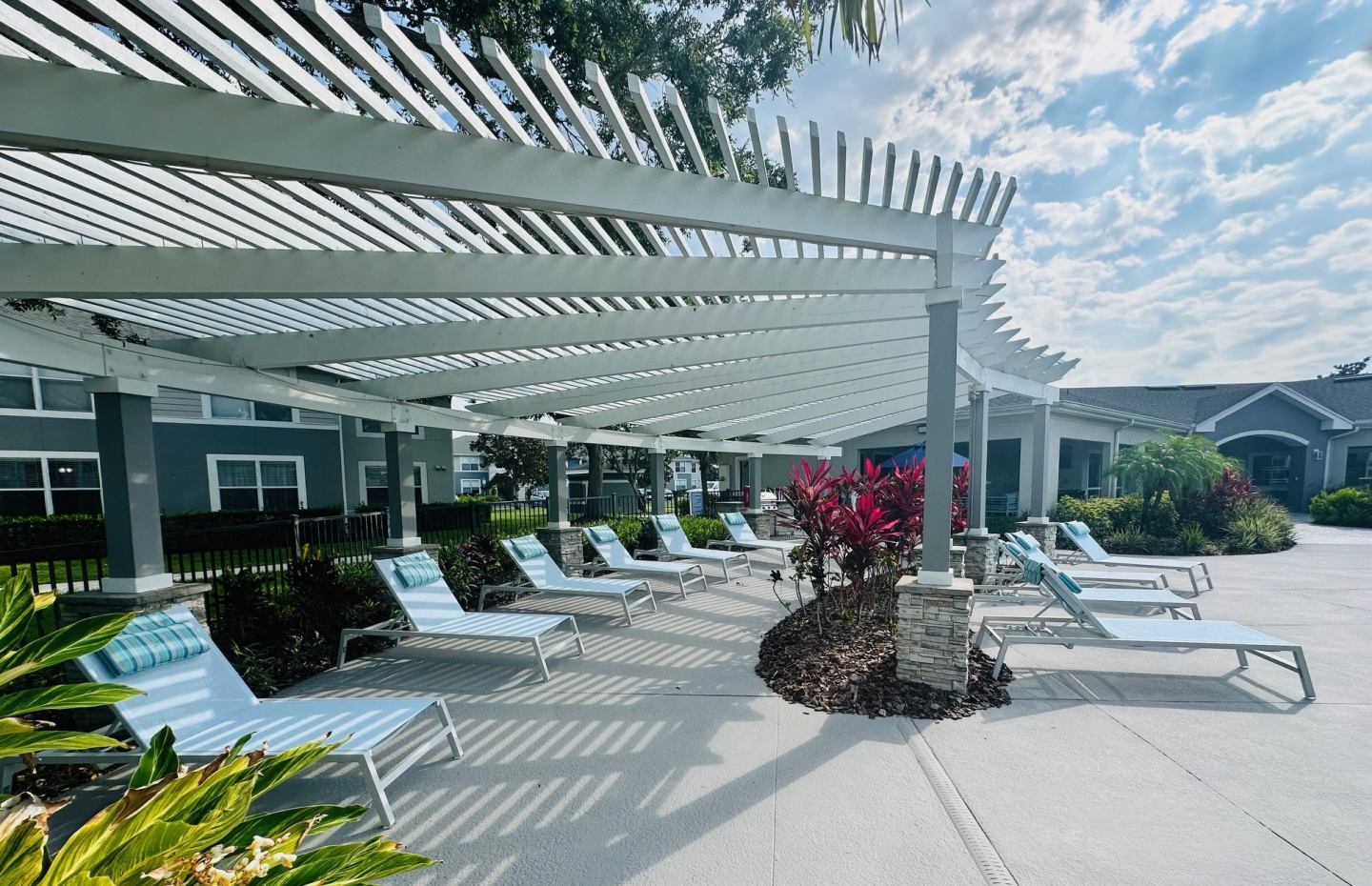 Madalyn Landing Image 34