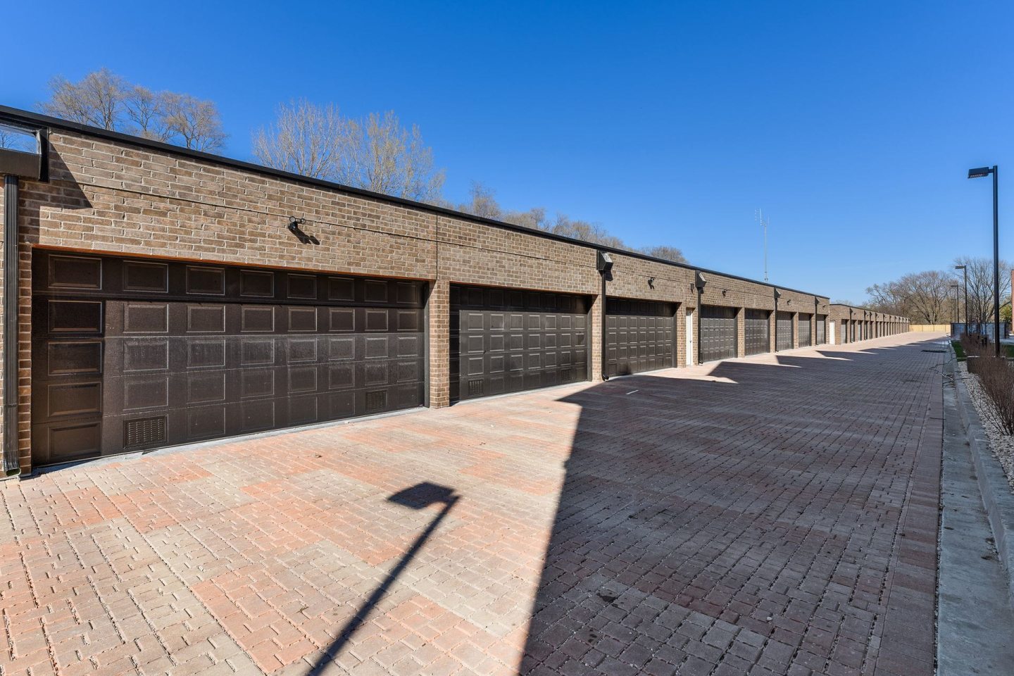 Roselle Station Image 14