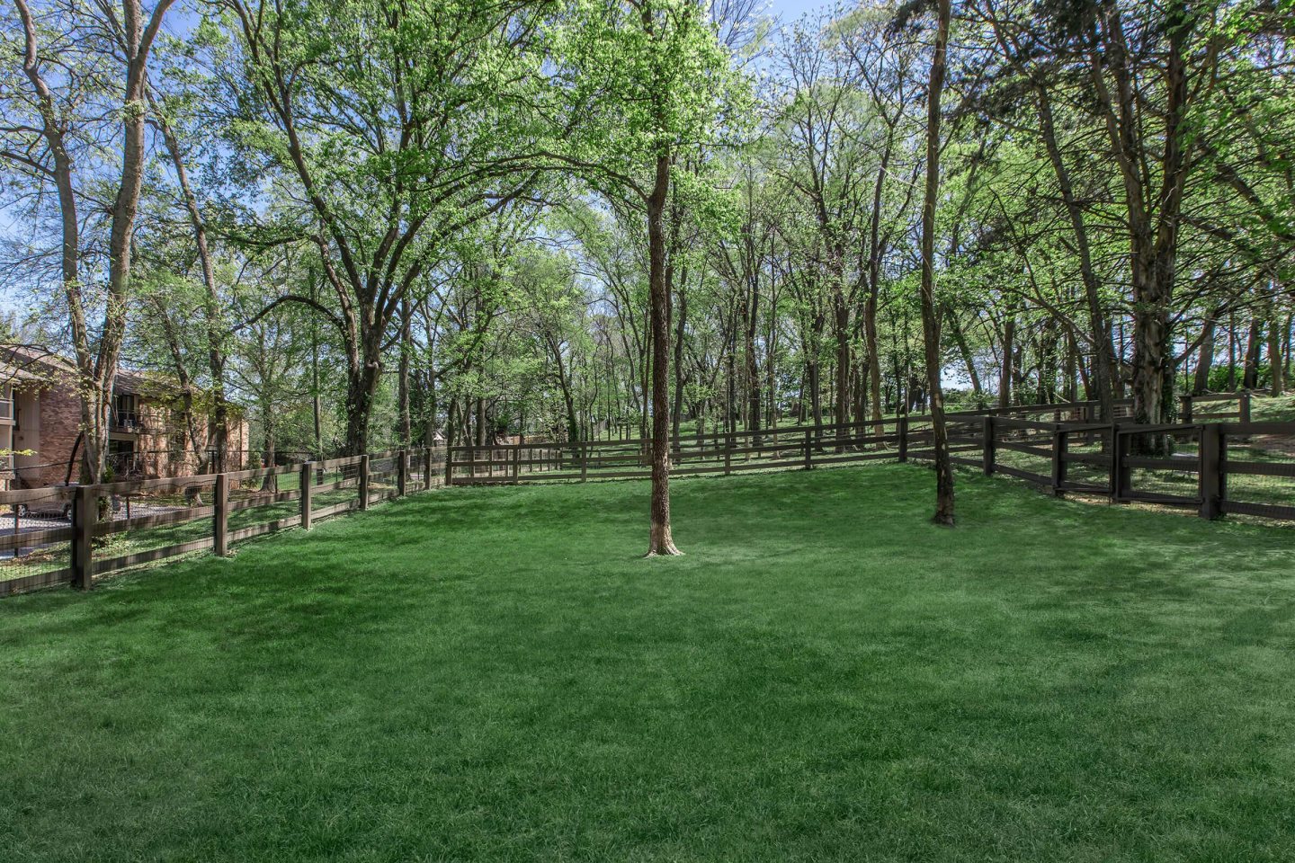 Gazebo Apartments Image 30