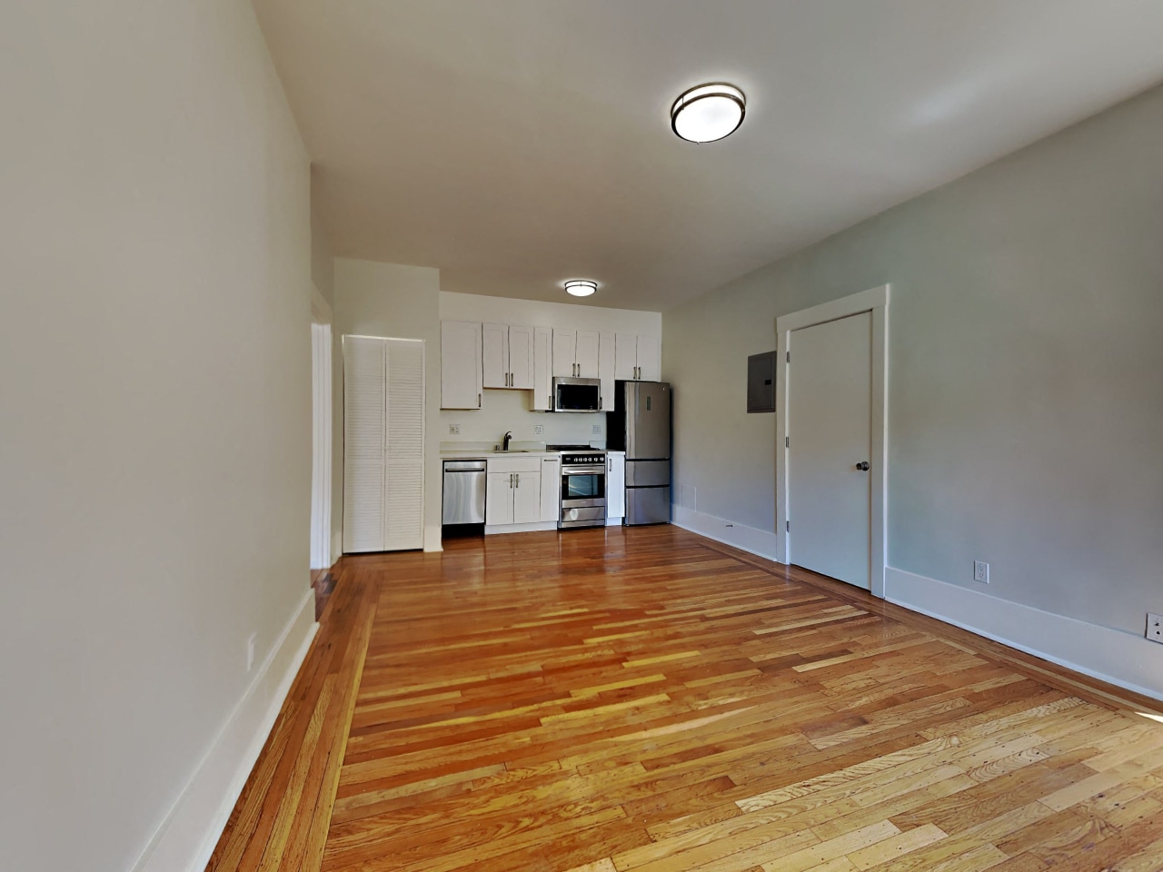 1428 Jackson Image 2