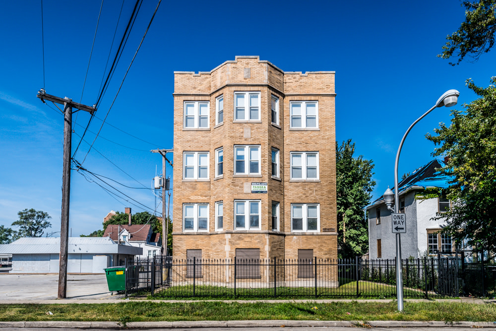 7846 S Saginaw Ave Image 10