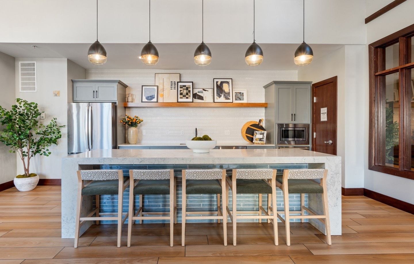 The Landings at Silver Lake Village Image 6