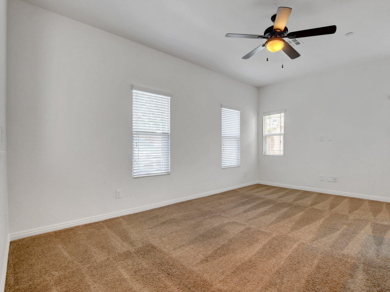 Gleneagles Village Townhomes Image 29