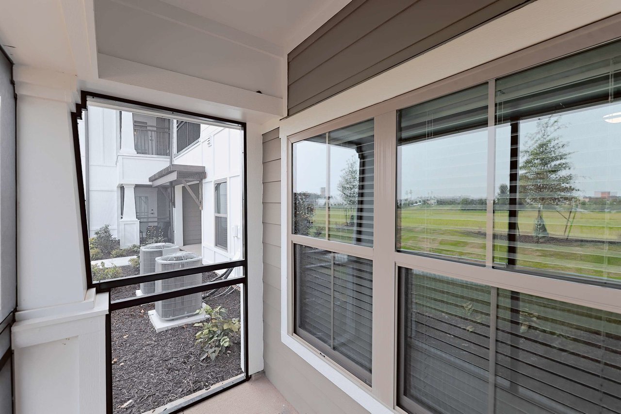 Botanic Luxury Apartments Image 39