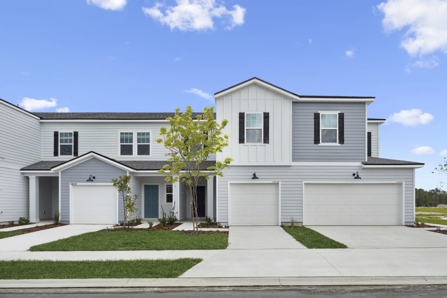 Casa Solara Townhomes Image 1