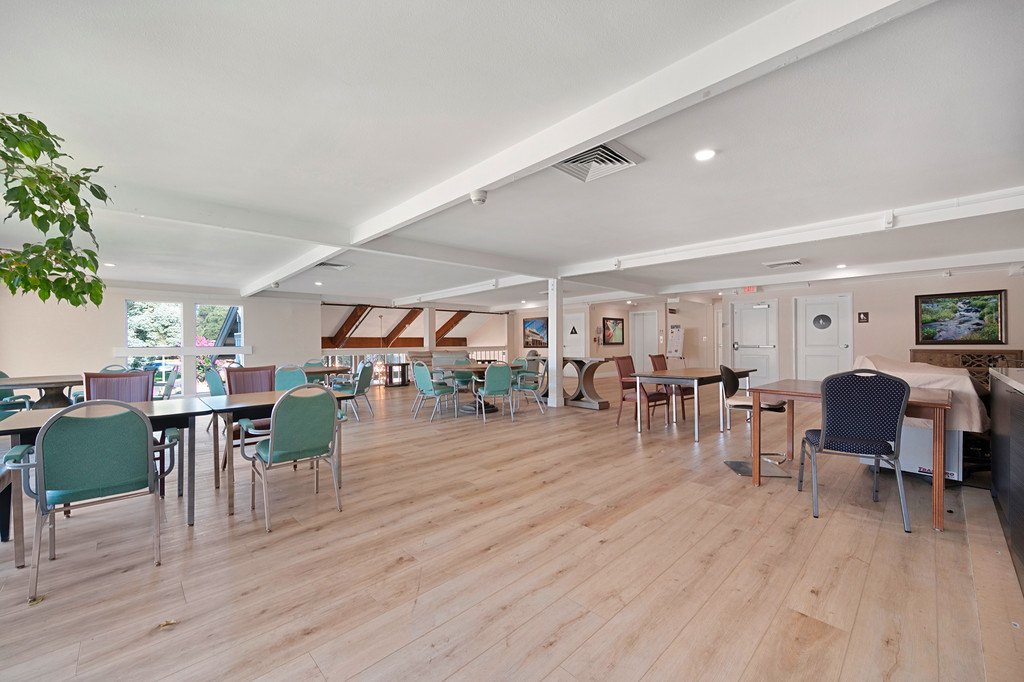 The Crest at Citrus Heights - 55+ Housing Image 29