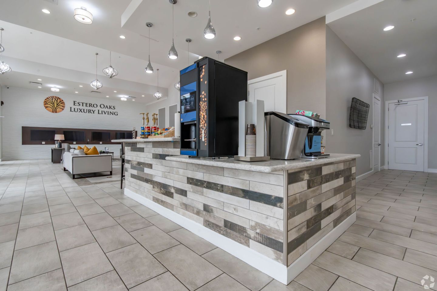 Estero Oaks Image 20