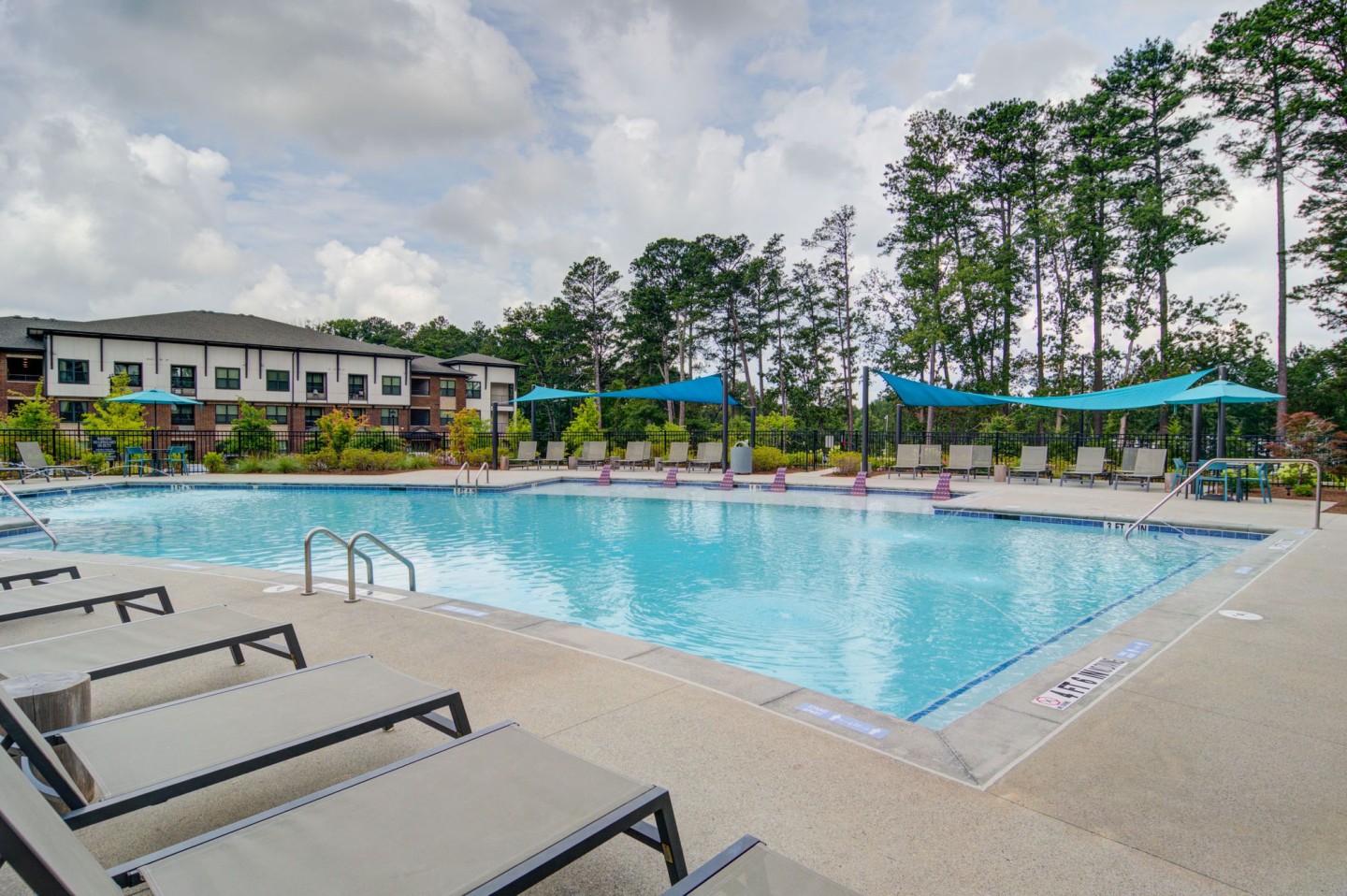 The Edison Sugarloaf Apartments Image 10