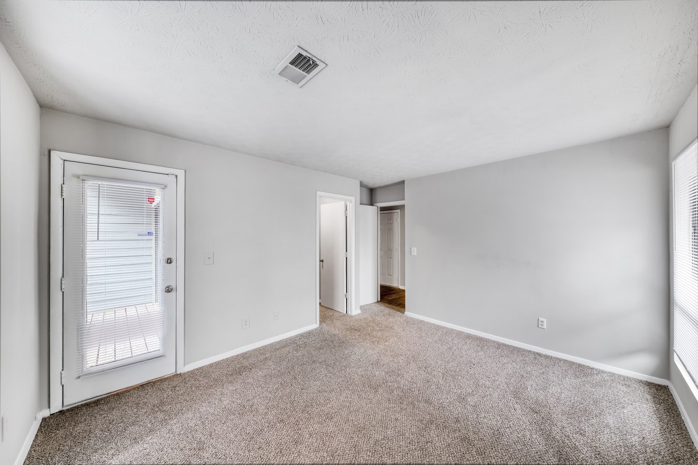 Midwood Gardens Apartments Image 14