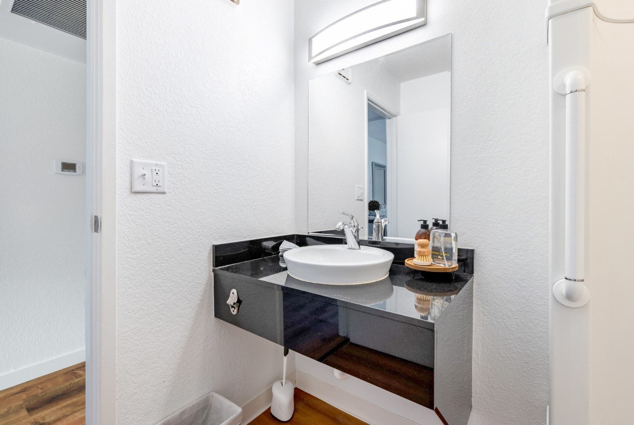Valley View Homes Image 47
