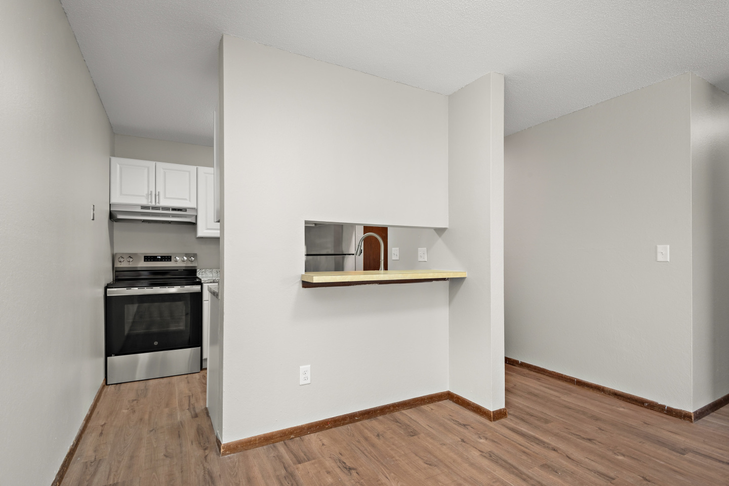 Village Apartments Image 7