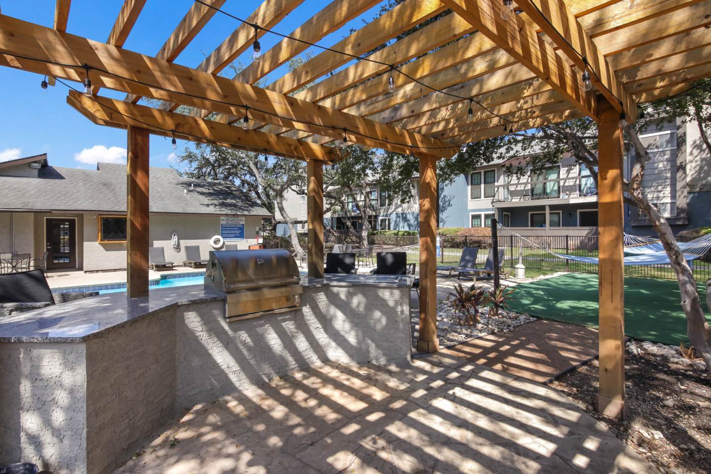 Seville Apartments Image 49