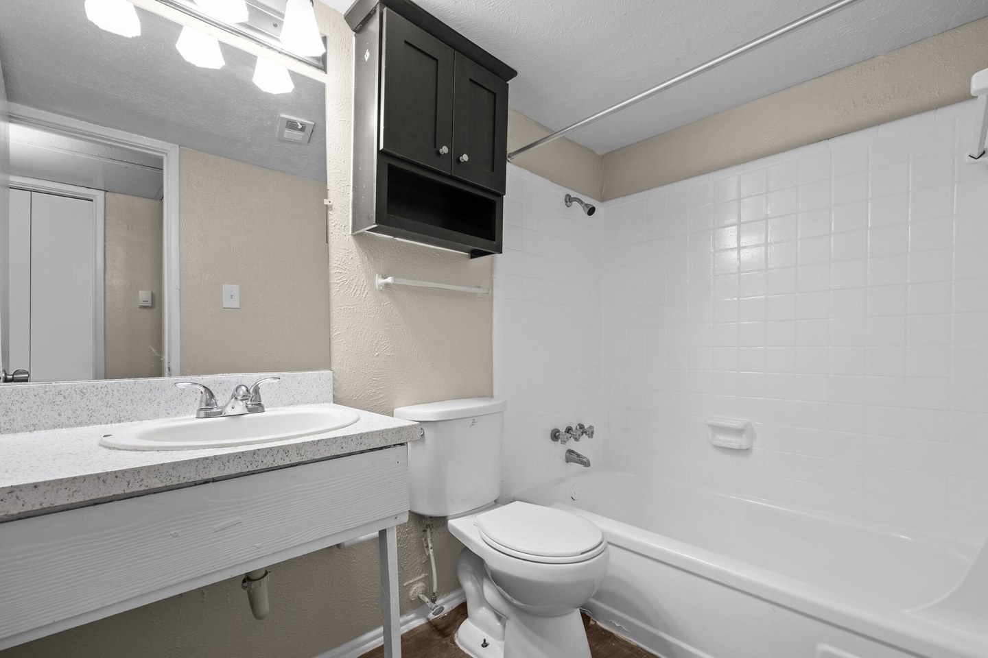 Oakwood Image 14